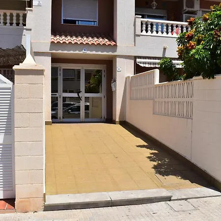 Global Properties, 2 En * Canet d'En Berenguer